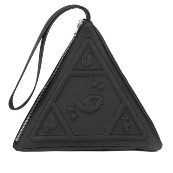 UNIF Handbags - UNIF RARE Pyramid Clutch